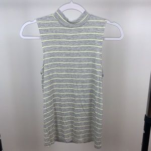 Glitz top tank top Sleeveless Women Size Small Gray Yellow Stripes